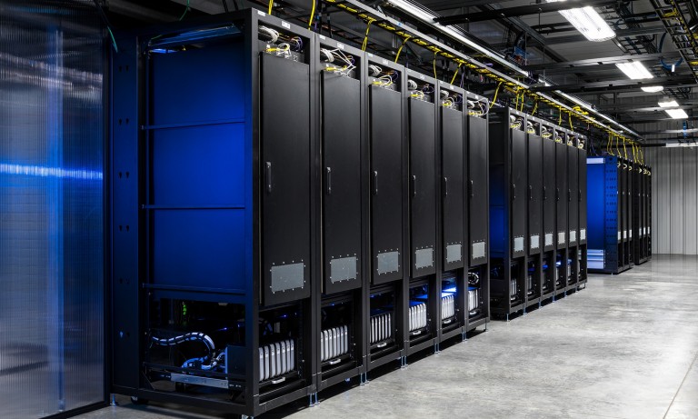 pusat data
