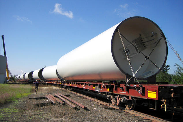 Bunuh Industri Energi Terbarukan